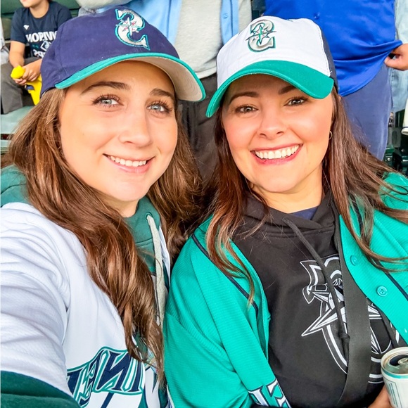 Meet your Posher, Rachael - Picture 1 of 3